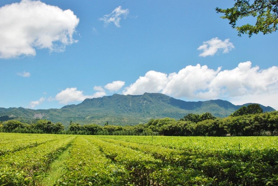 Mount Dulan, as seen from Luye township, Taitung, Taiwan. (Wikimedia)