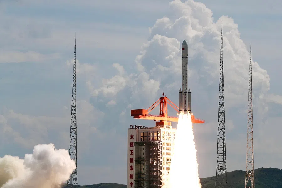 A Long March 6A carrier rocket takes off from the Taiyuan Satellite Launch Center in Shanxi, China, carrying with it the first batch of 18 satellites for the Qianfan (or Thousand Sails) satellite network on 6 August 2024. 