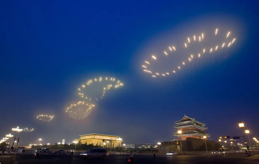 The “Footprints of History” sequence at the Beijing Olympics in 2008 was controversial because a digital version with computer graphics was broadcast to TV viewers. (Cai Guo-Qiang Studio Blog)