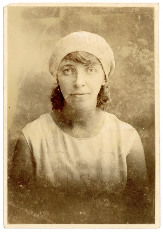 Margot Grzywacz was born in Germany and later travelled to learn and teach languages in China and Japan.