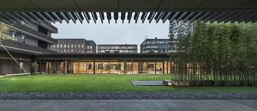Chang Yung Ho, Novartis Shanghai, restaurant, 2015. (Photo: Lv Hengzhong)