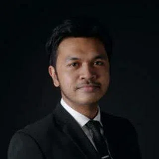 Teuku Riefky