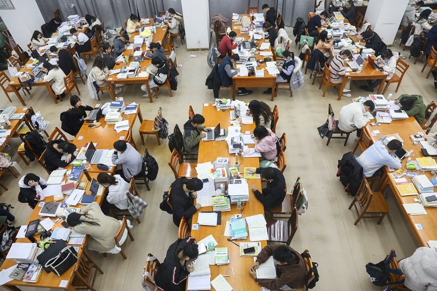 Students study in a library in Nanchang University, Jiangxi province, China, 15 December 2021. (CNS)