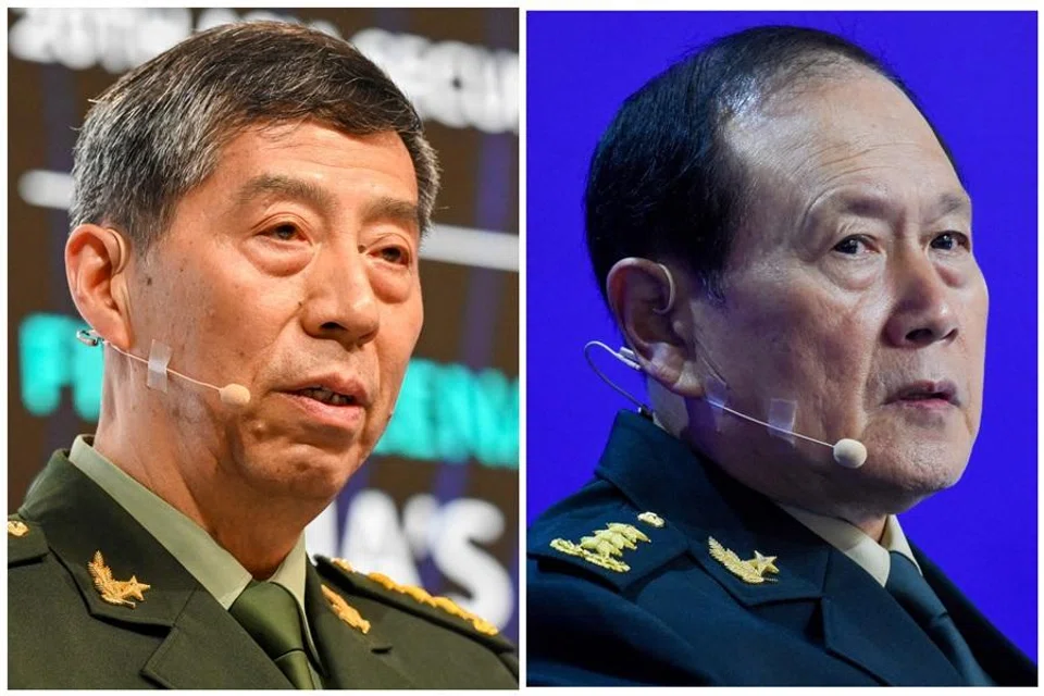(left) China’s Defence Minister Li Shangfu delivers a speech during the 20th Shangri-La Dialogue summit in Singapore on 4 June 2023.
(right) China’s Defence Minister Wei Fenghe attends the Shangri-La Dialogue summit in Singapore on 12 June 2022. (Roslan Rahman/AFP)