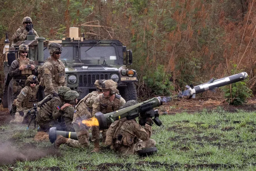 A US soldier fires a Javelin anti-tank weapon system during a live exercise as part of the annual US-Philippines joint military exercises called "Balikatan" at Fort Magsaysay, Nueva Ecija province, Philippines, on 13 April 2023. (Eloisa Lopez/Reuters)