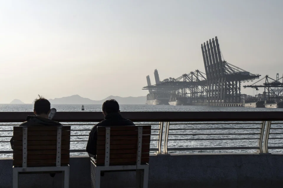 Gantry cranes at the Yantian International Container Terminals in Shenzhen, China, on 16 January 2024. (Qilai Shen/Bloomberg)