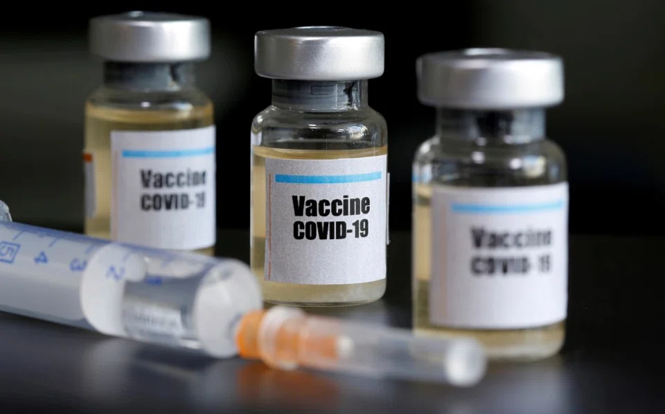 The world is waiting for a coronavirus vaccine. (Dado Ruvic/REUTERS/illustration photo)