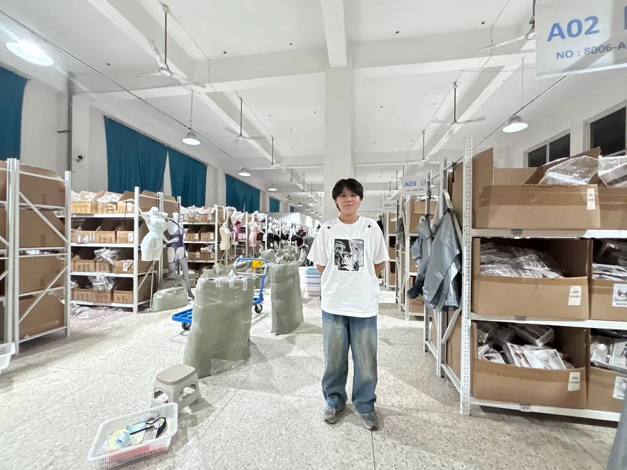 Tao Xiaoxiao, who returned to her hometown after graduating from university, is a founder of a lingerie brand in Guanyun.