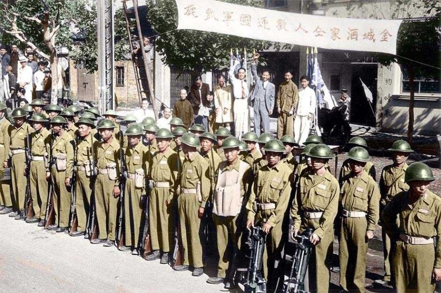 On 11 September 1945, the Chinese Sixth Army returned in imposing style to Nanjing, to a warm welcome by the people of Nanjing.