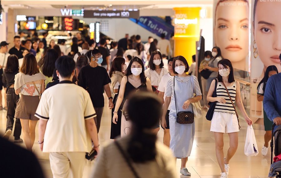 Shoppers at Orchard Road. (SPH Media)