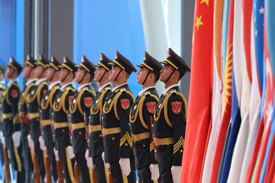 Chinese guards of honour line up at the venue of the Shanghai Cooperation Organisation (SCO) summit in Tianjin, China, on 1 September 2025. (Sputnik/Alexander Kazakov/Pool via Reuters)