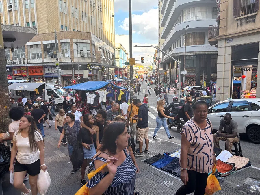 25th Street in downtown São Paulo is where Chinese migrants congregate. (Lim Zhan Ting/SPH Media)