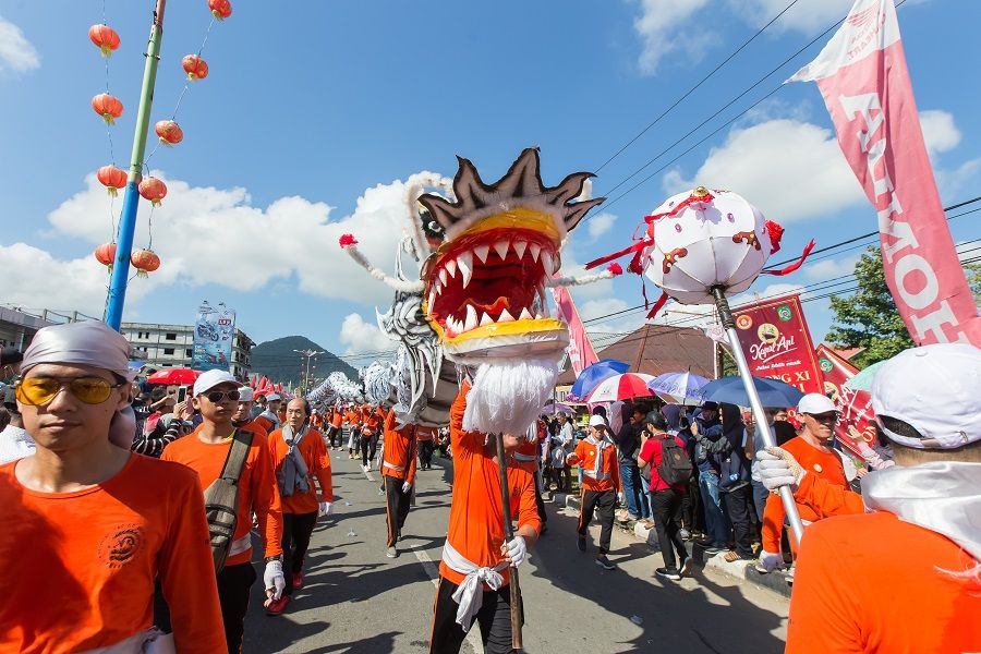 A dragon dance show during the Chap Goh Meh festival at Singkawang, West Kalimantan, Indonesia. (iStock)