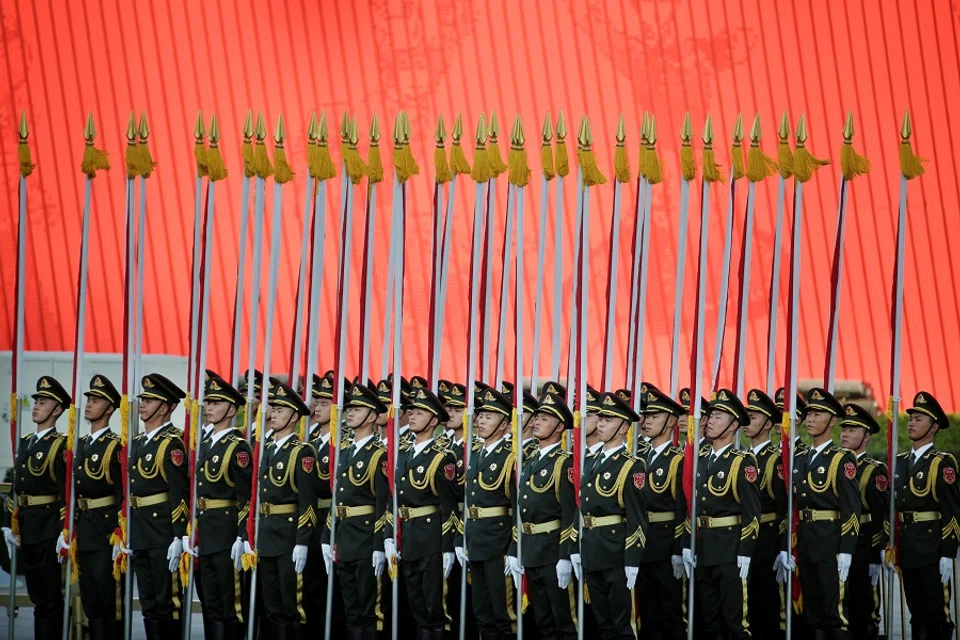 Members of the honour guard prepare for a welcoming ceremony at the Great Hall of the People in Beijing, China, 25 October 2019. (Jason Lee/Reuters)