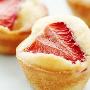 Mini Strawberry Friands