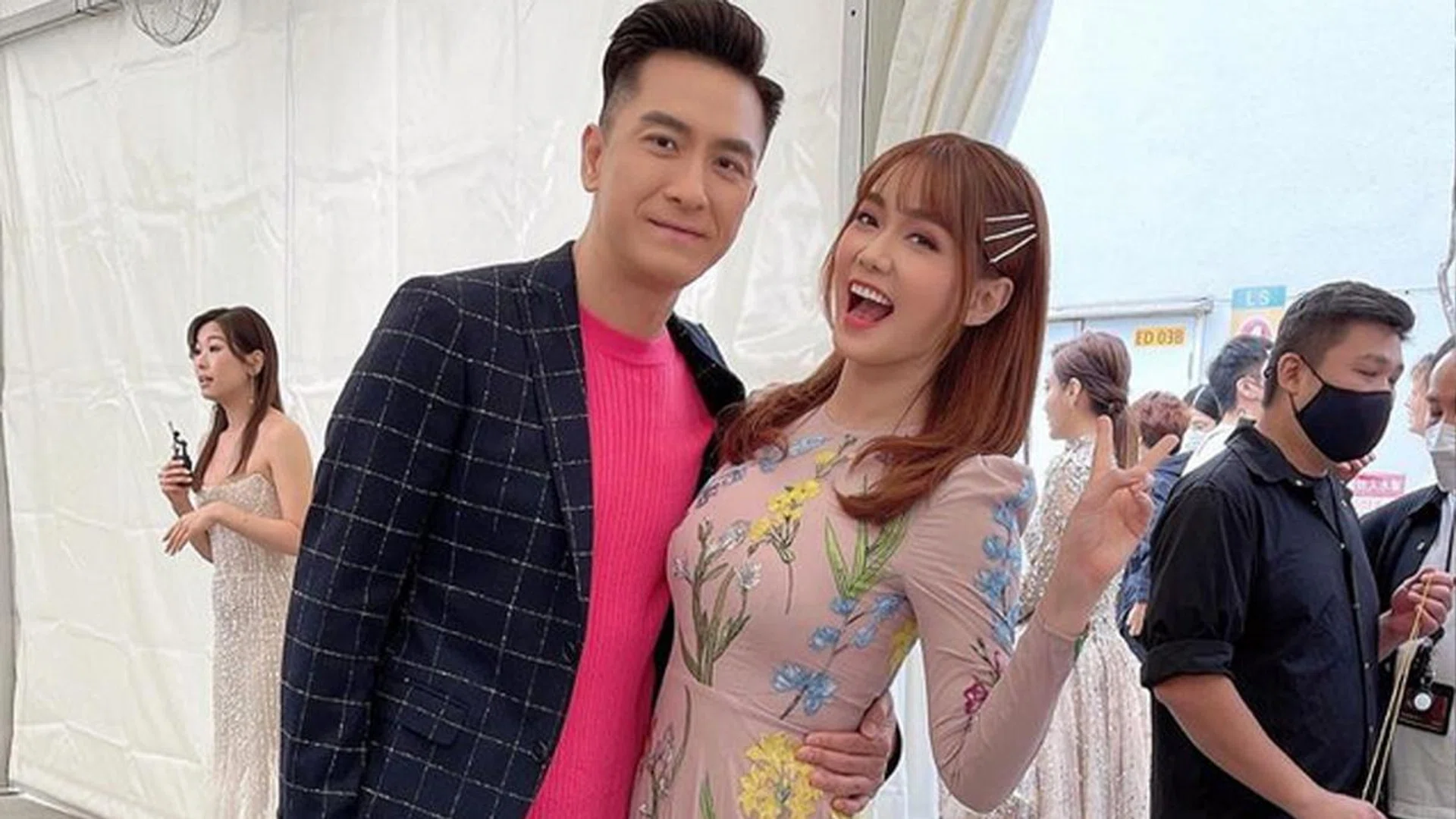 ROXANNETONG/INSTAGRAM
