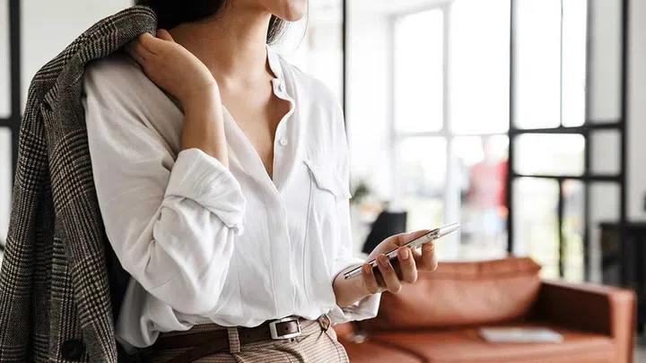 Some lash enthusiasts even take to wearing button-down blouses, shirts, and dresses to avoid pulling their clothes over their face and head – which may violently brush against the lashes and drag them out along the way. 
