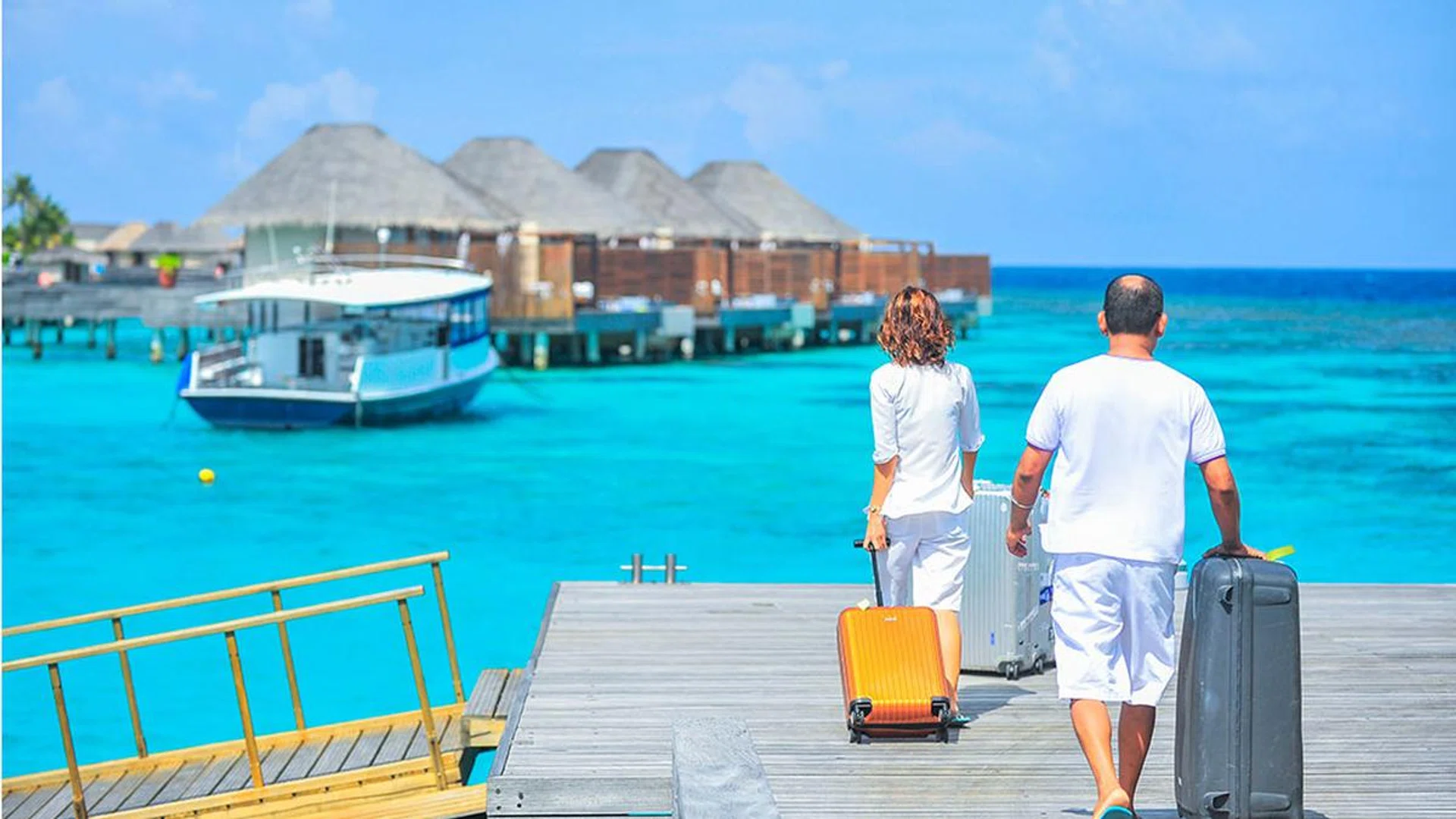 Jetting Off To A Beach Holiday? Get Your Best Waterproof Hairstyle & Makeup Look Here