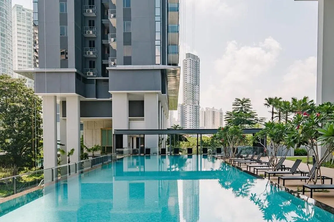 7 Ways To Spot If A Condo Has Lower Condo Maintenance Fees