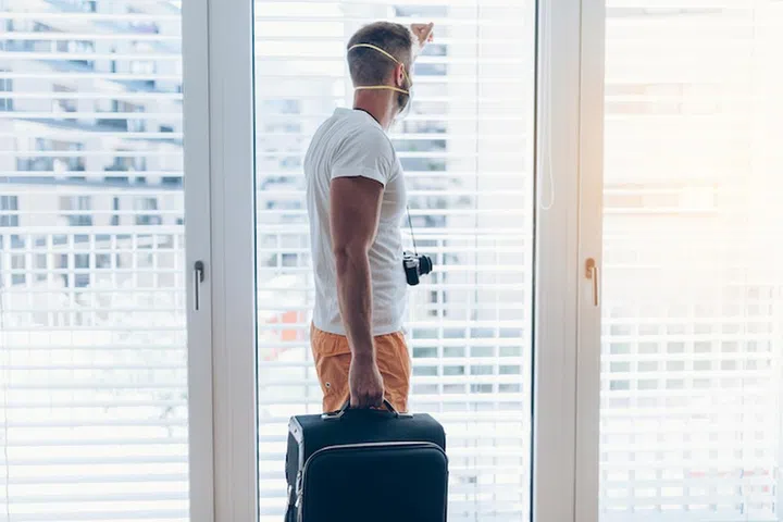 Difficult holiday travel during the corona virus pandemic