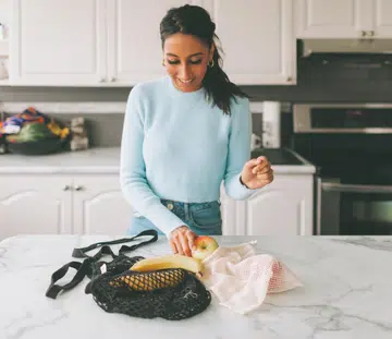 eggs-tomato-sauce-potatoes-store-cupboard-fridge
