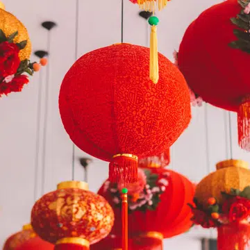 SG Womens Weekly CNY Fashion Beauty Trends