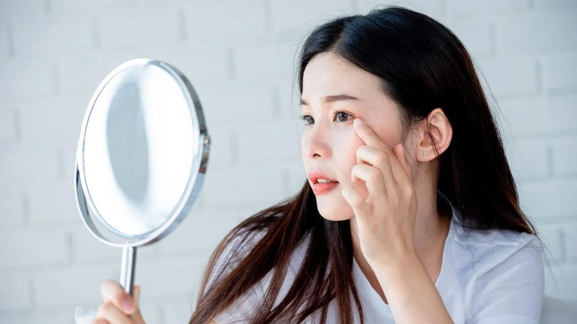 Beauty Mistakes You Should Ditch In 2021, According To These Beauty Insiders