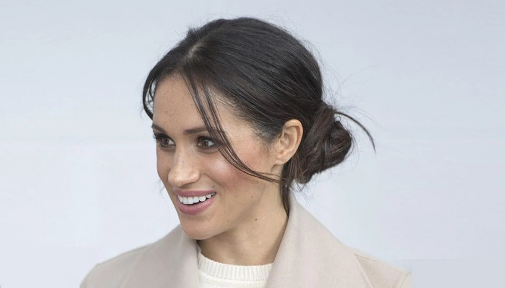 Photo Must Be Credited ©Alpha Press 073074 23/03/2018
Meghan Markle during visit the Eikon Centre, where they attended an event to mark the second year of youth led peace building initiative Amazing the Space.  Funded by Cooperation Ireland  Amazing the Space empowers young people across Northern Ireland to become ambassadors for peace within their communities Lisburn Northern Ireland

*** No UK Rights Until 28 Days from Picture Shot Date ***