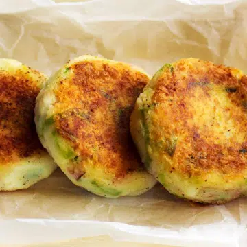 Sour Cream & Bacon Potato Cakes