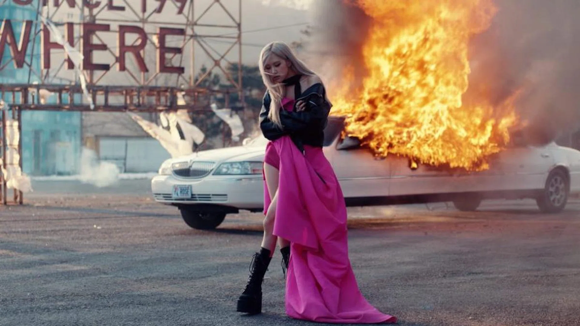 Blackpink Rosé's On The Ground MV