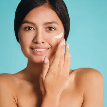 prevent-skin-ageing-7-anti-pollution-skincare-products