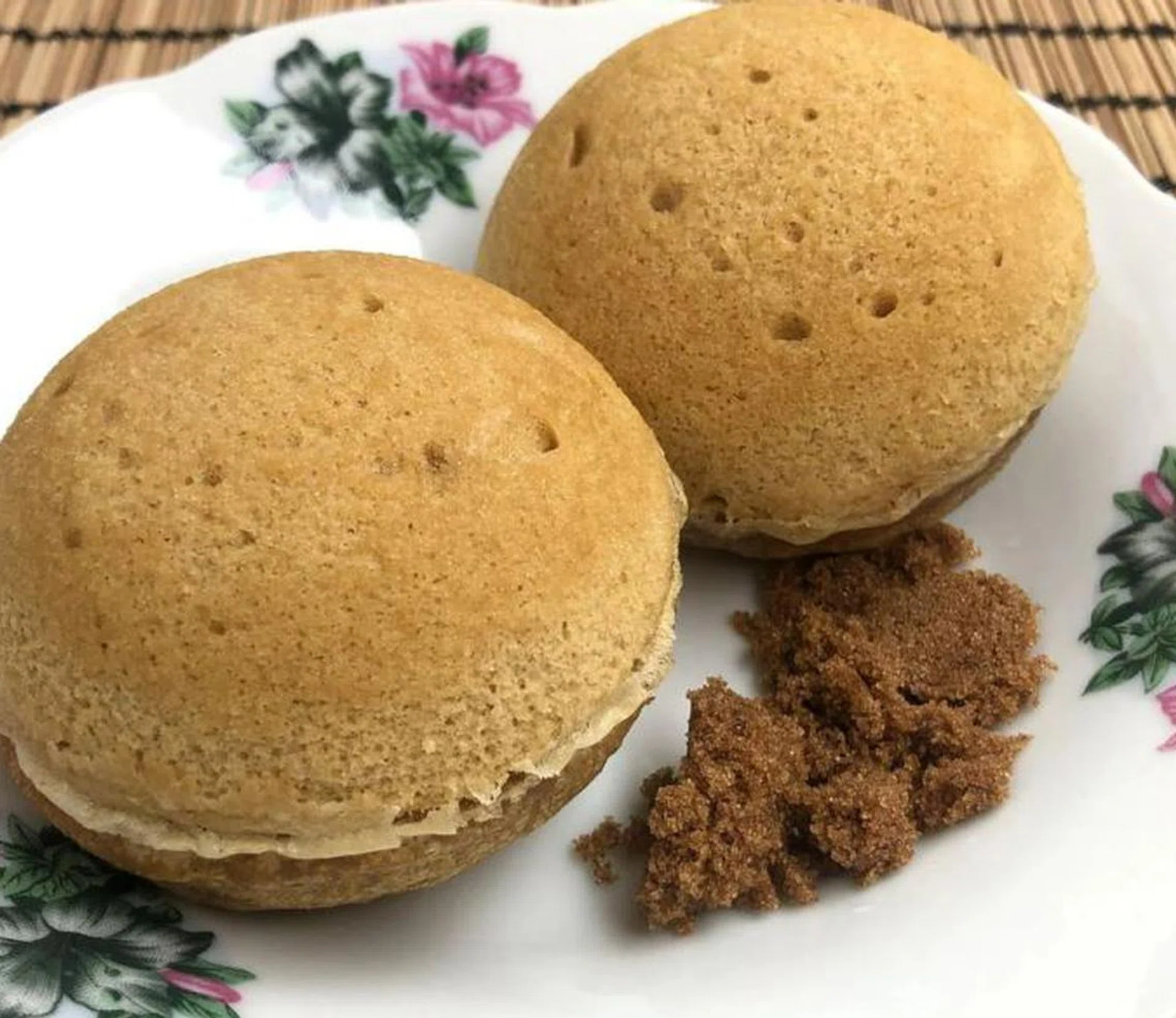 Steamed Sponge Cakes