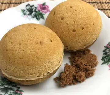 Steamed Sponge Cakes