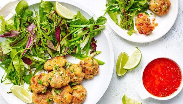 Air Fryer Red Curry Fish Cakes