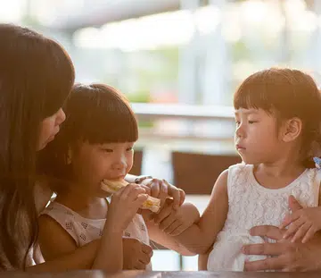 Want to raise healthy, resilient children? Here’s what parents should do.