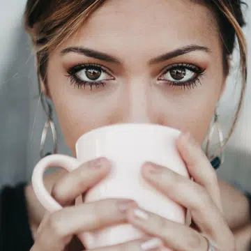 Can Drinking Coffee Make You Lose Weight An Expert Weighs In_Featured