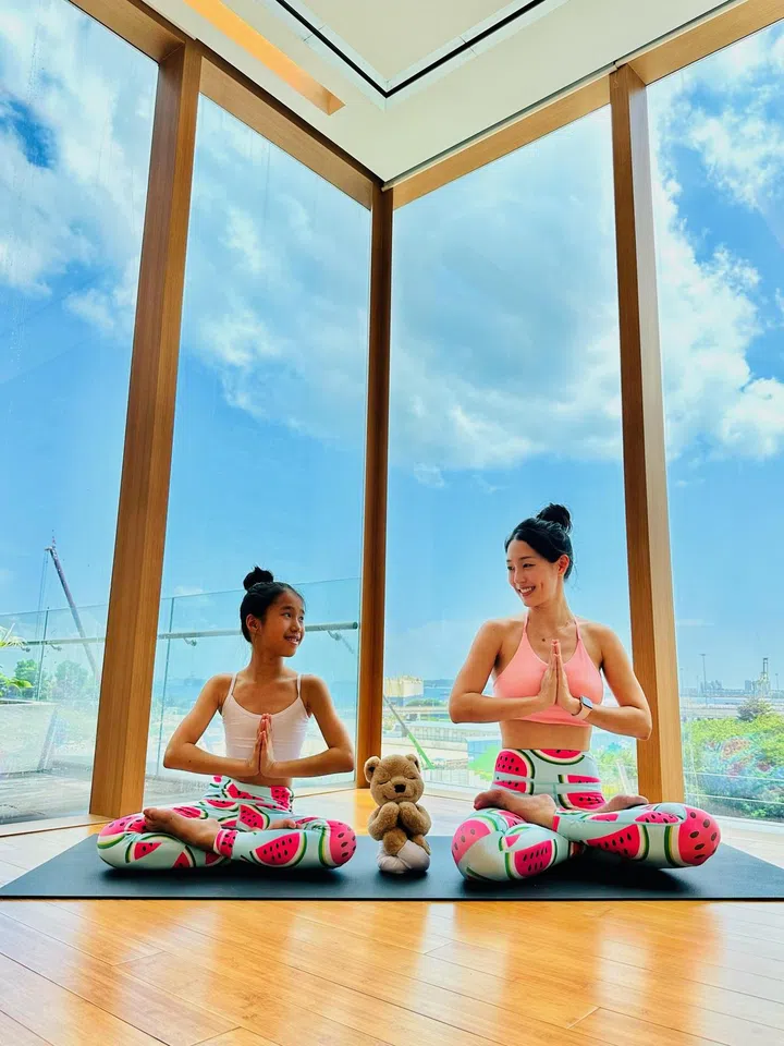 PURE x Meddy Teddy Kids Yoga with Jimin & Skye  