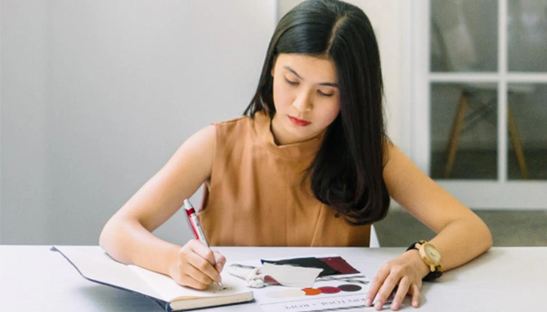 10 Things You Can Do To Impress Your Boss At Work - The Singapore Women ...