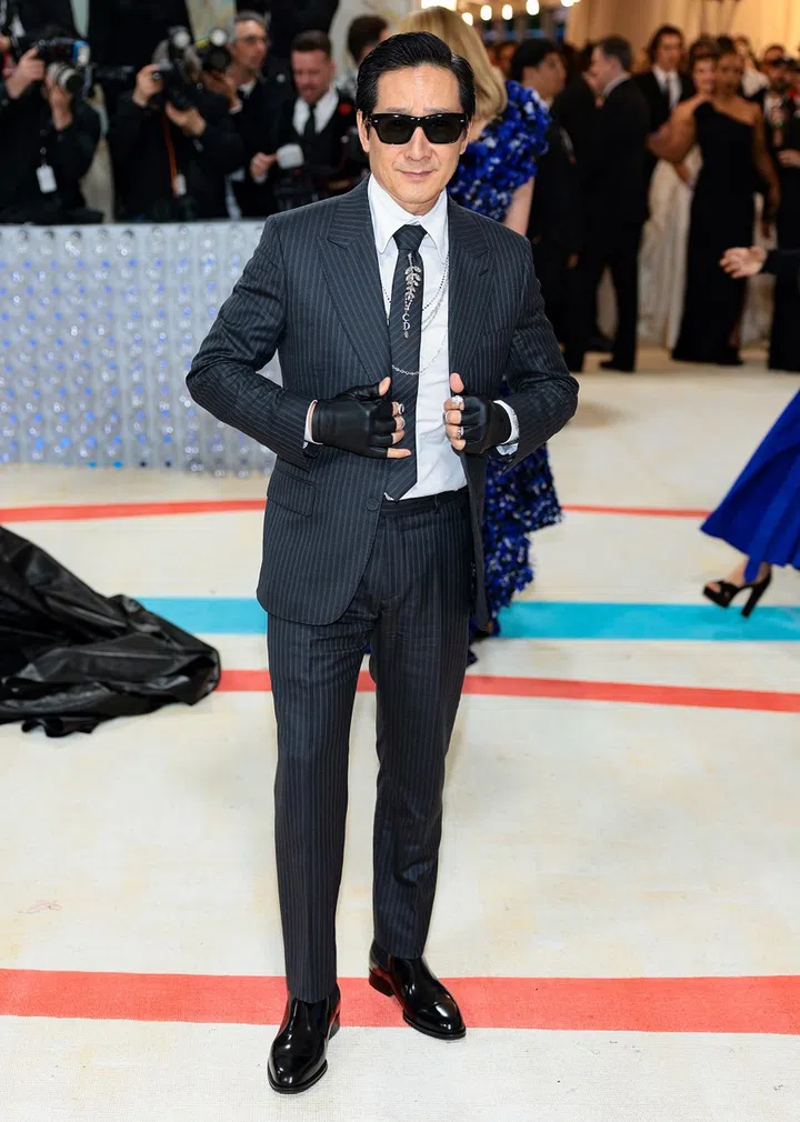 NEW YORK, NEW YORK - MAY 01: Ke Huy Quan attends The 2023 Met Gala Celebrating "Karl Lagerfeld: A Line Of Beauty" at The Metropolitan Museum of Art on May 01, 2023 in New York City. (Photo by Dimitrios Kambouris/Getty Images for The Met Museum/Vogue)
