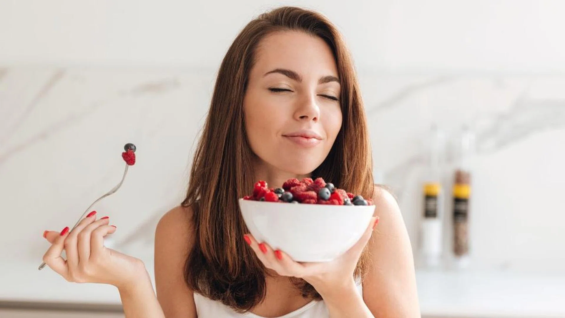 the best foods to eat to combat stress and anxiety