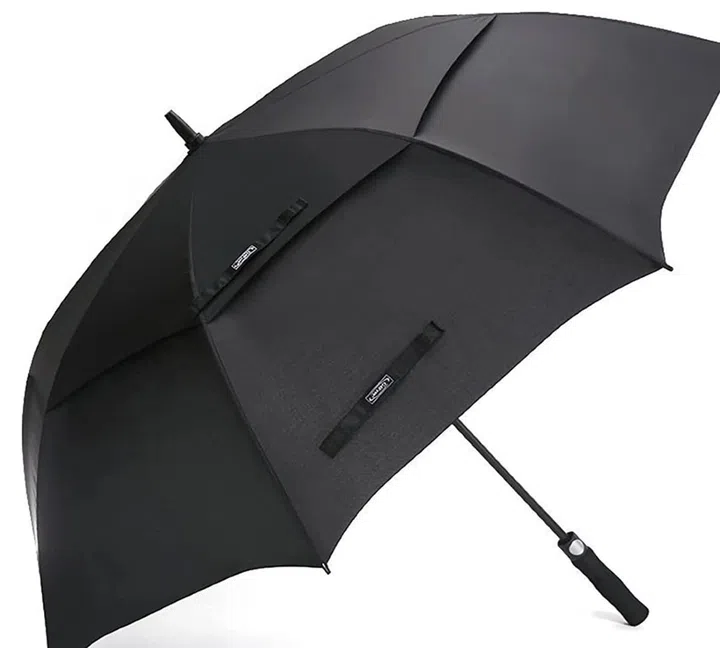 G4Free golfing umbrella ($32 to $333 from Amazon Singapore)