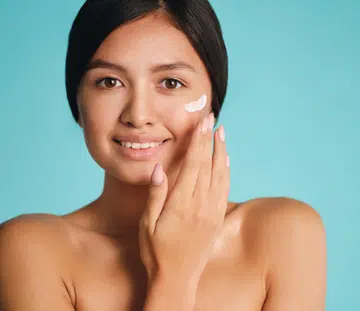 prevent-skin-ageing-7-anti-pollution-skincare-products