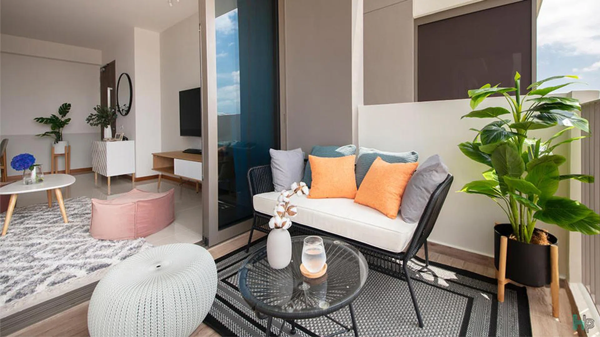 These Family Homes In Singapore Prove A Small Space Can Be Cosy_Featured