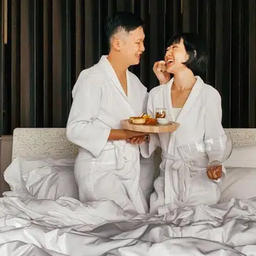 proposal-staycations-are-now-a-thing-for-couples-in-singapore