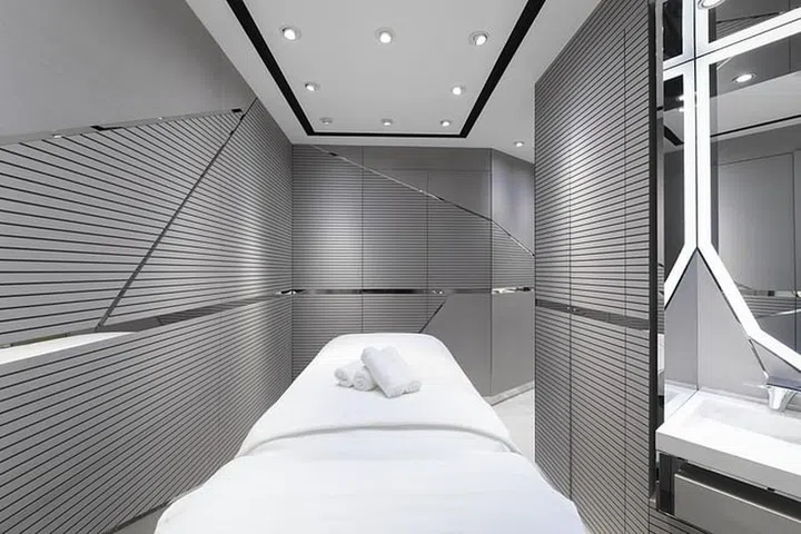 White Caviar Brightening Facial, La Prairie ION Orchard Boutique