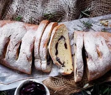 Kalamata Olive Bread