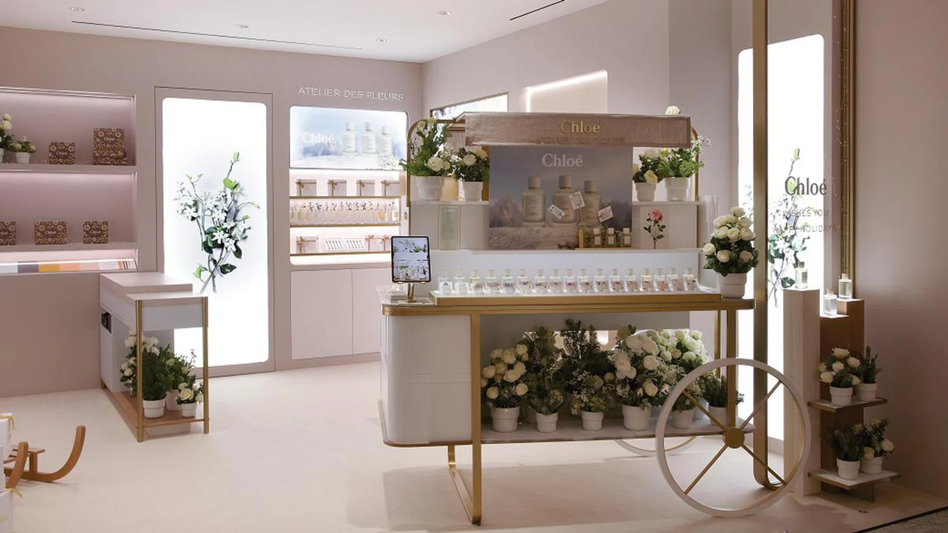 chloe atelier des fleurs raffles city