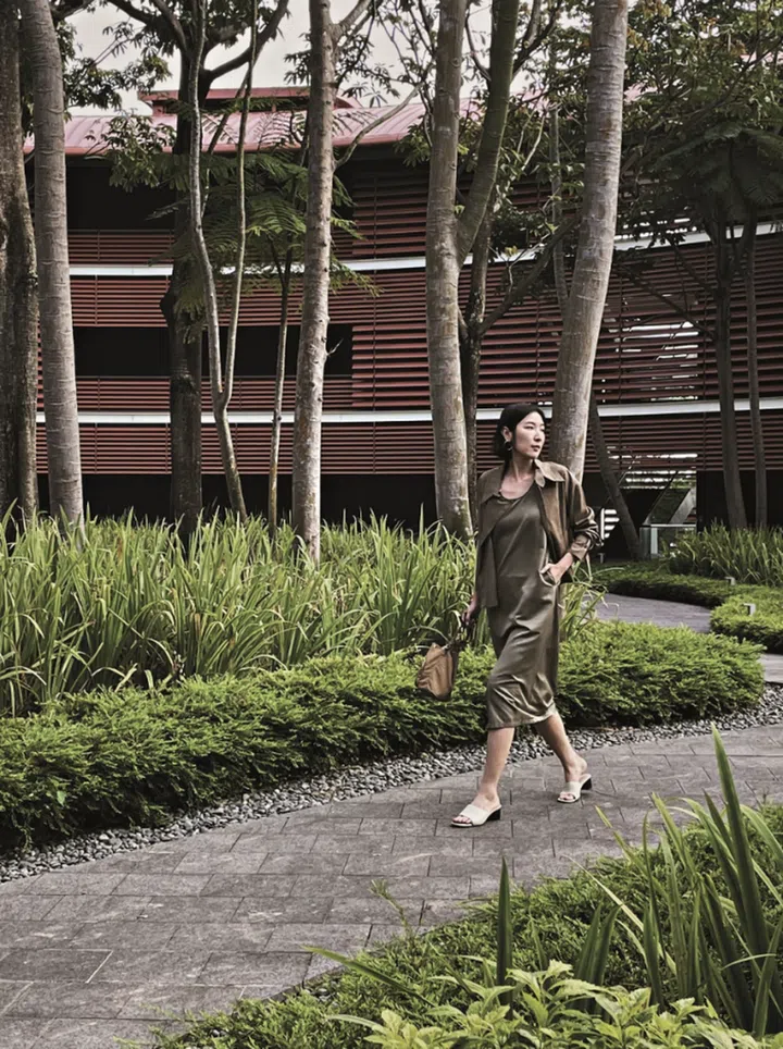 Neutral tones make up a big part of Airin’s wardrobe.