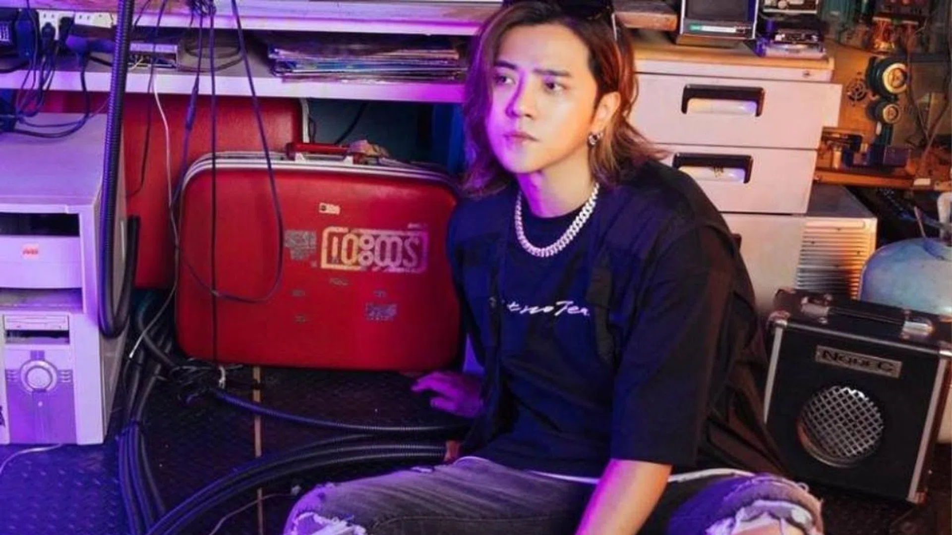 Instagram/Show Lo