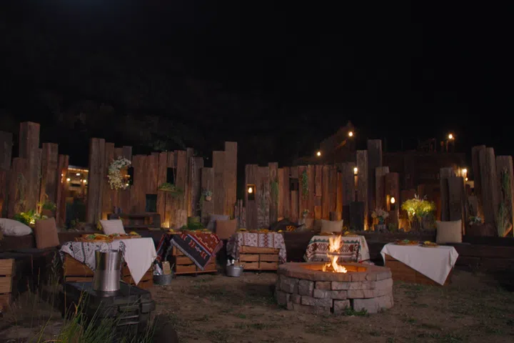 Single’s Inferno 5 Ending campfire scene